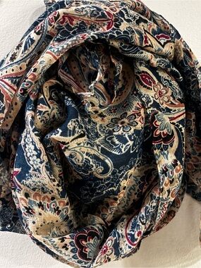 VTG striking dark multi paisley scarf features an intricate vtg inspired floral